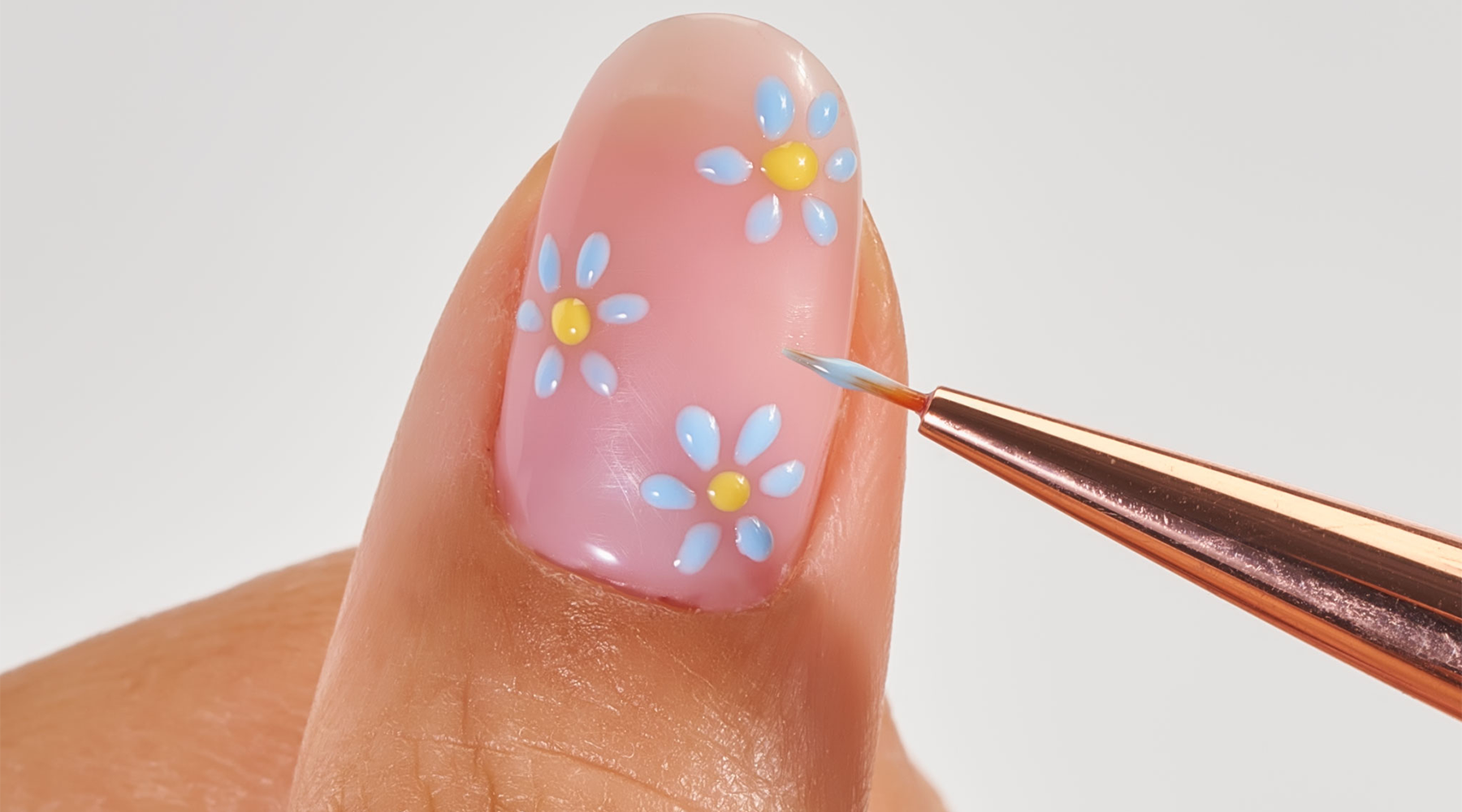 Guide: Rengøring af nail art pensler