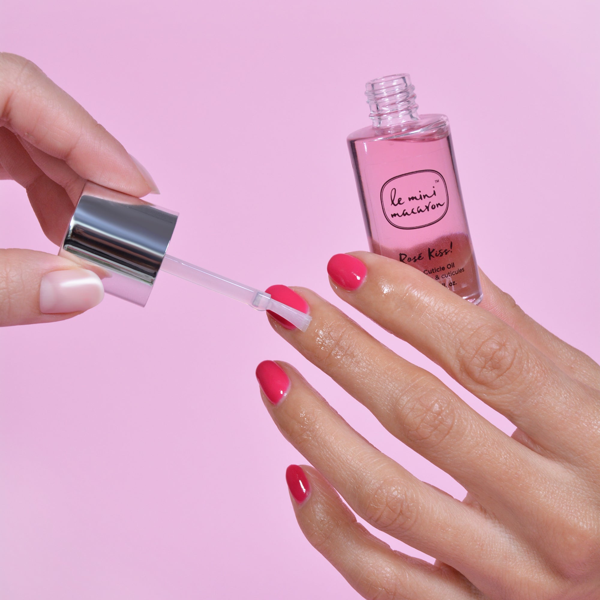 Rose Kiss - Nail & Cuticle oil - Le Mini Macaron (4941965426733)